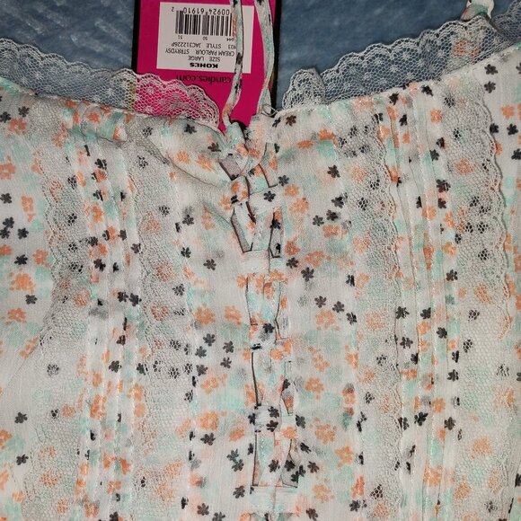 💰 3/$25.00 Spaghetti Strap Dressy Top Candies Jr. Large NWT-Retail $38.00. - Picture 8 of 8